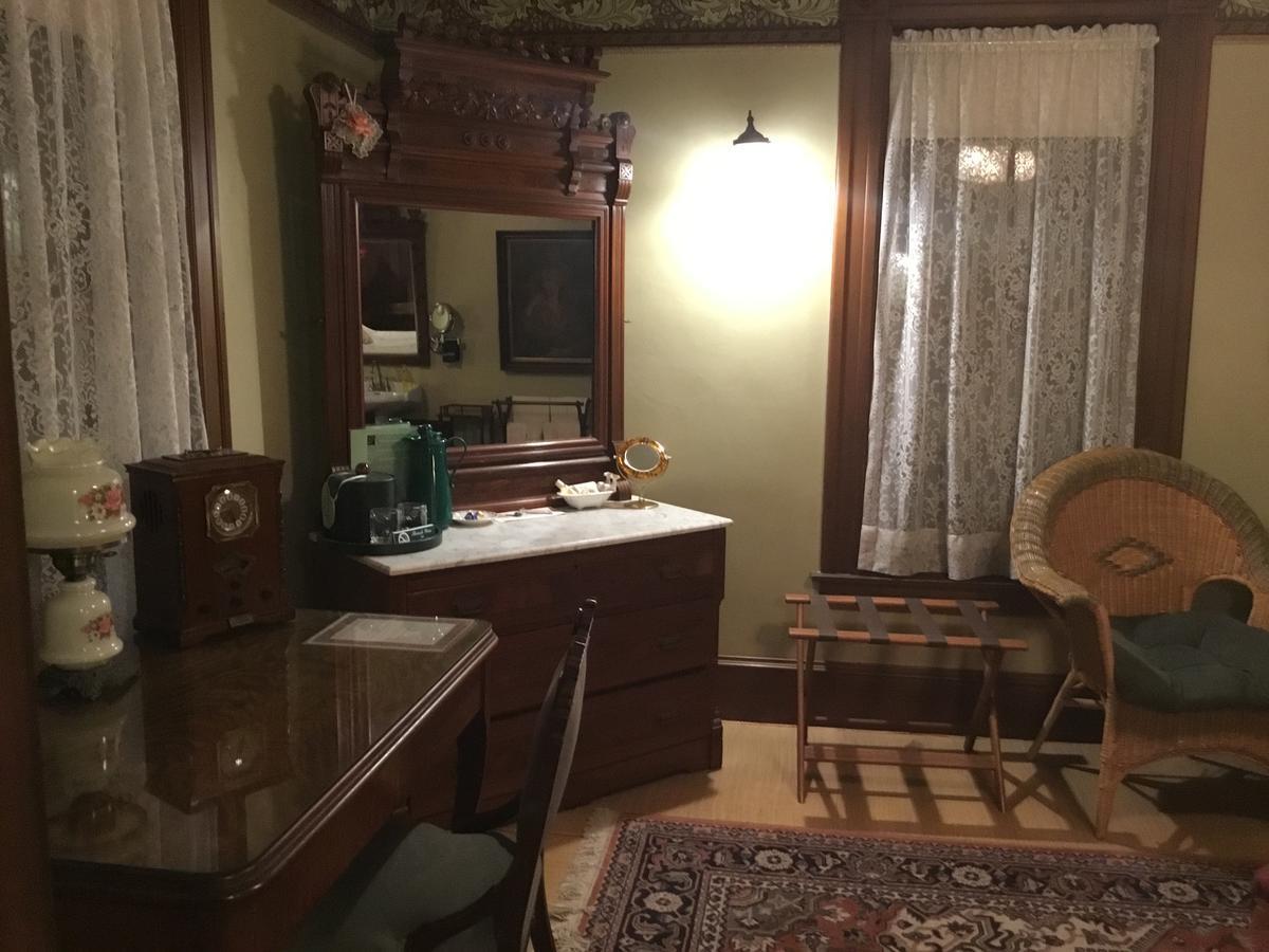 Allen House Inn Amherst Esterno foto