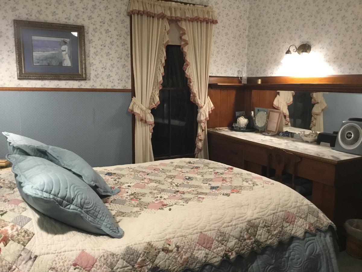 Allen House Inn Amherst Esterno foto