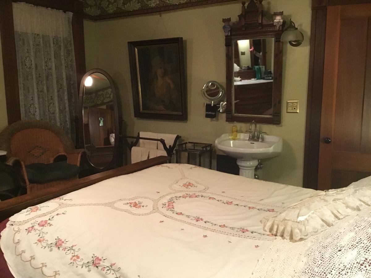 Allen House Inn Amherst Esterno foto
