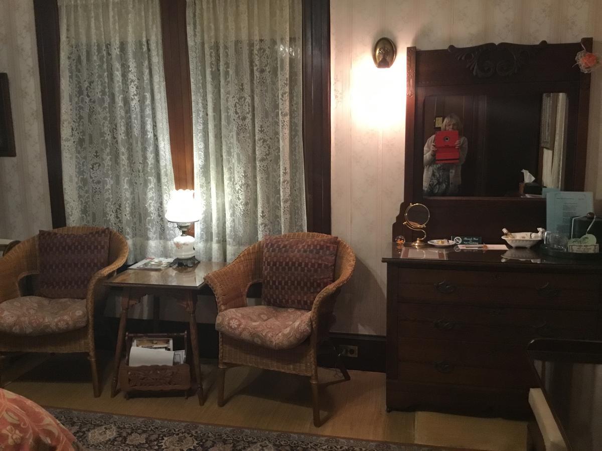 Allen House Inn Amherst Esterno foto