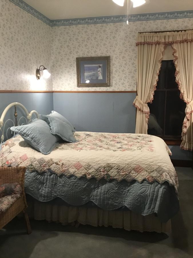 Allen House Inn Amherst Esterno foto