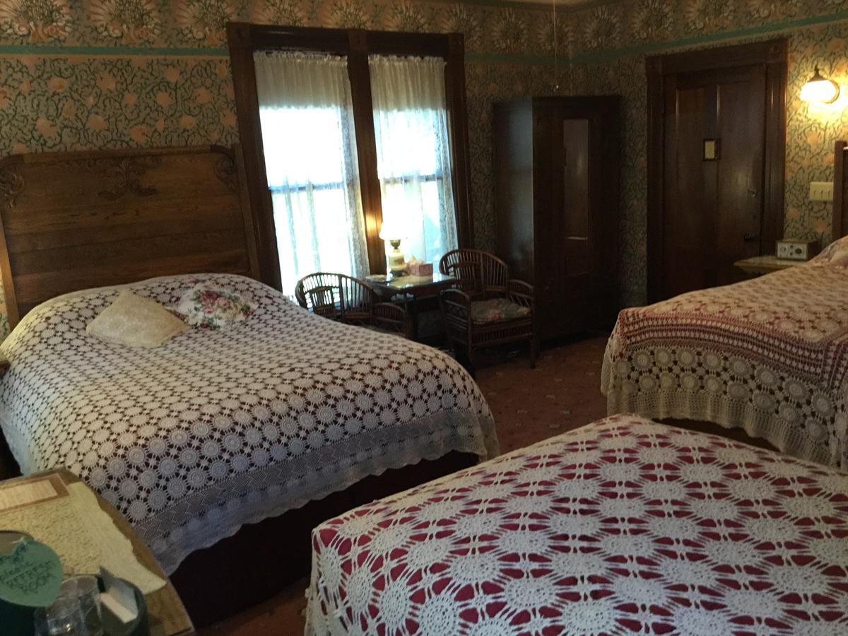 Allen House Inn Amherst Esterno foto