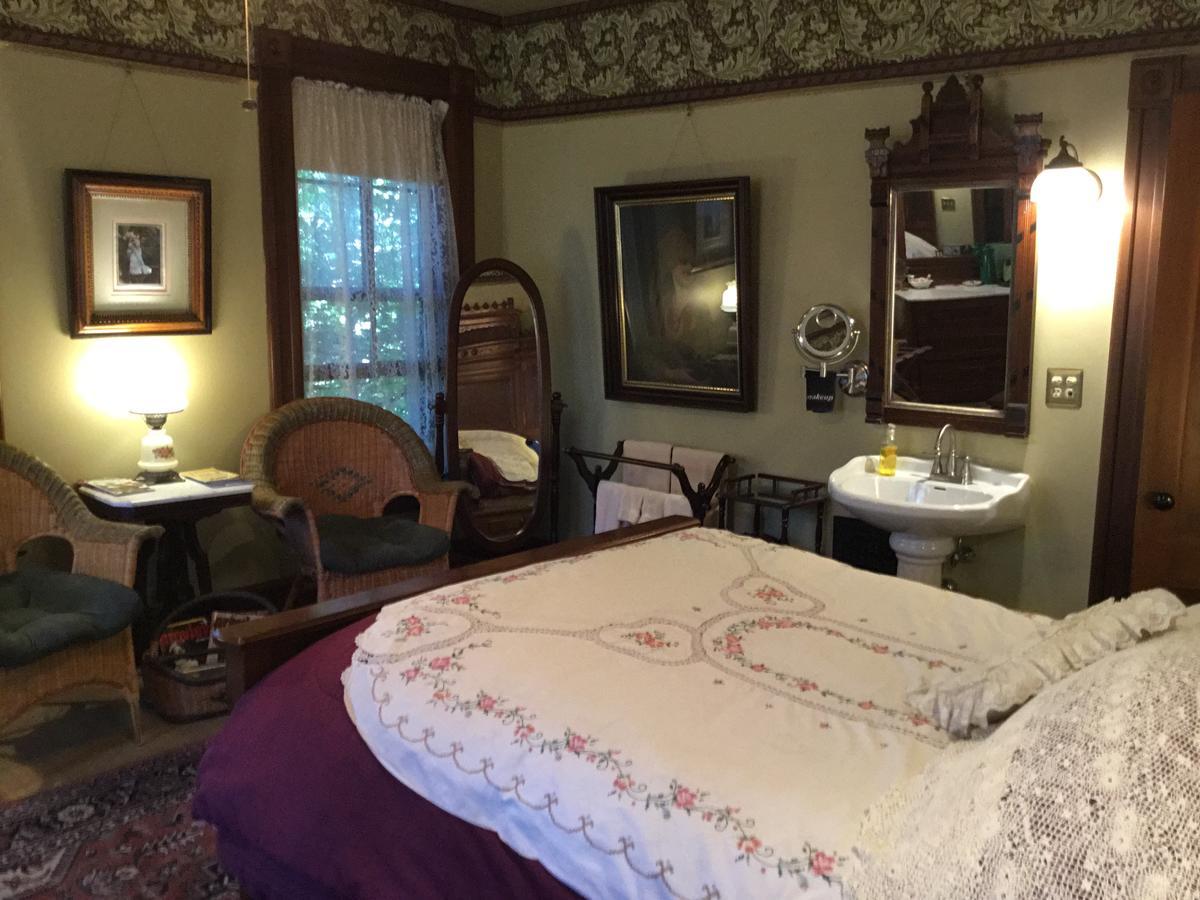 Allen House Inn Amherst Esterno foto