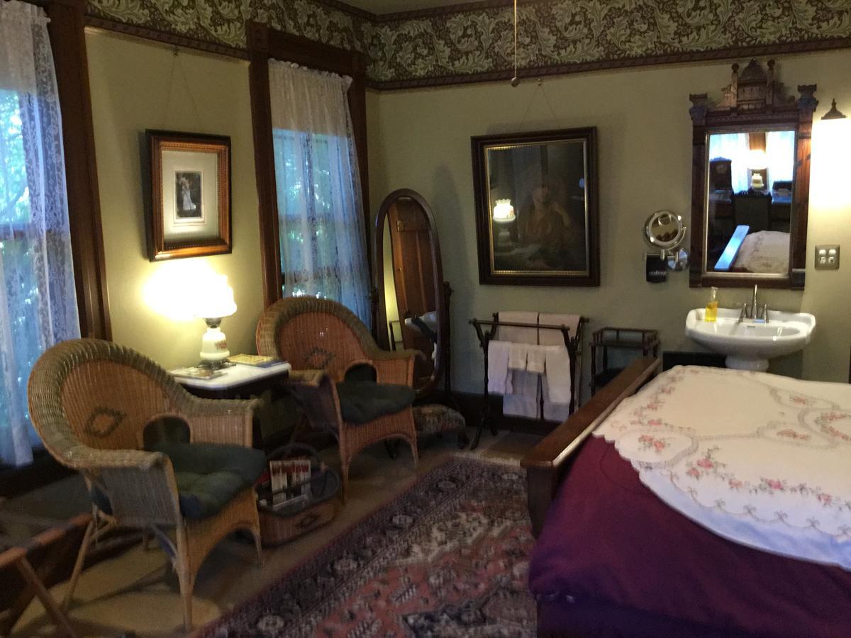 Allen House Inn Amherst Esterno foto